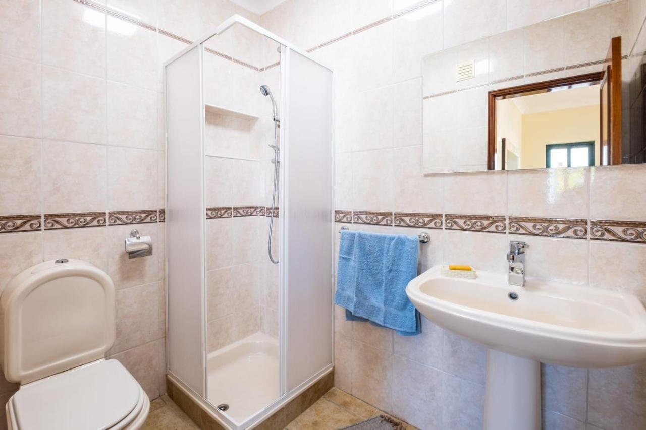 Villa Sequeira - Private Pool - Free Wifi - By Bedzy Albufeira Dış mekan fotoğraf