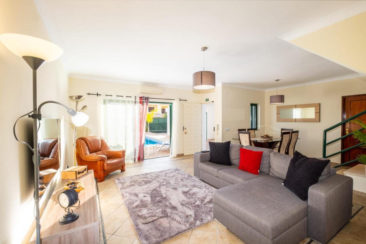 Villa Sequeira - Private Pool - Free Wifi - By Bedzy Albufeira Dış mekan fotoğraf